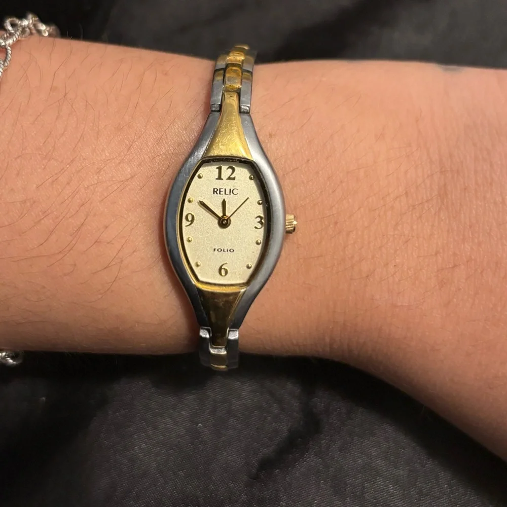 Relic Two-Tone Women's Watch - Picture 1 of 3